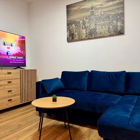 Mountain View By The River - Ev Plug Apartment Busteni