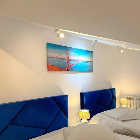 Apartment Mountain View By The River - Ev Plug Busteni