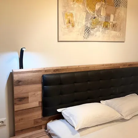 Apartment Mountain View By The River - Ev Plug *