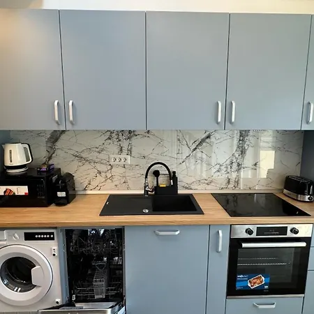 Apartment Mountain View By The River - Ev Plug *