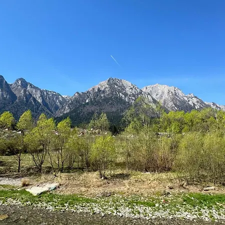 Apartment Mountain View By The River - Ev Plug *