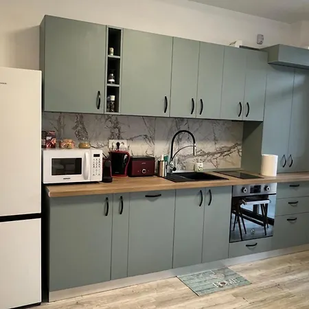 Apartment Mountain View By The River - Ev Plug